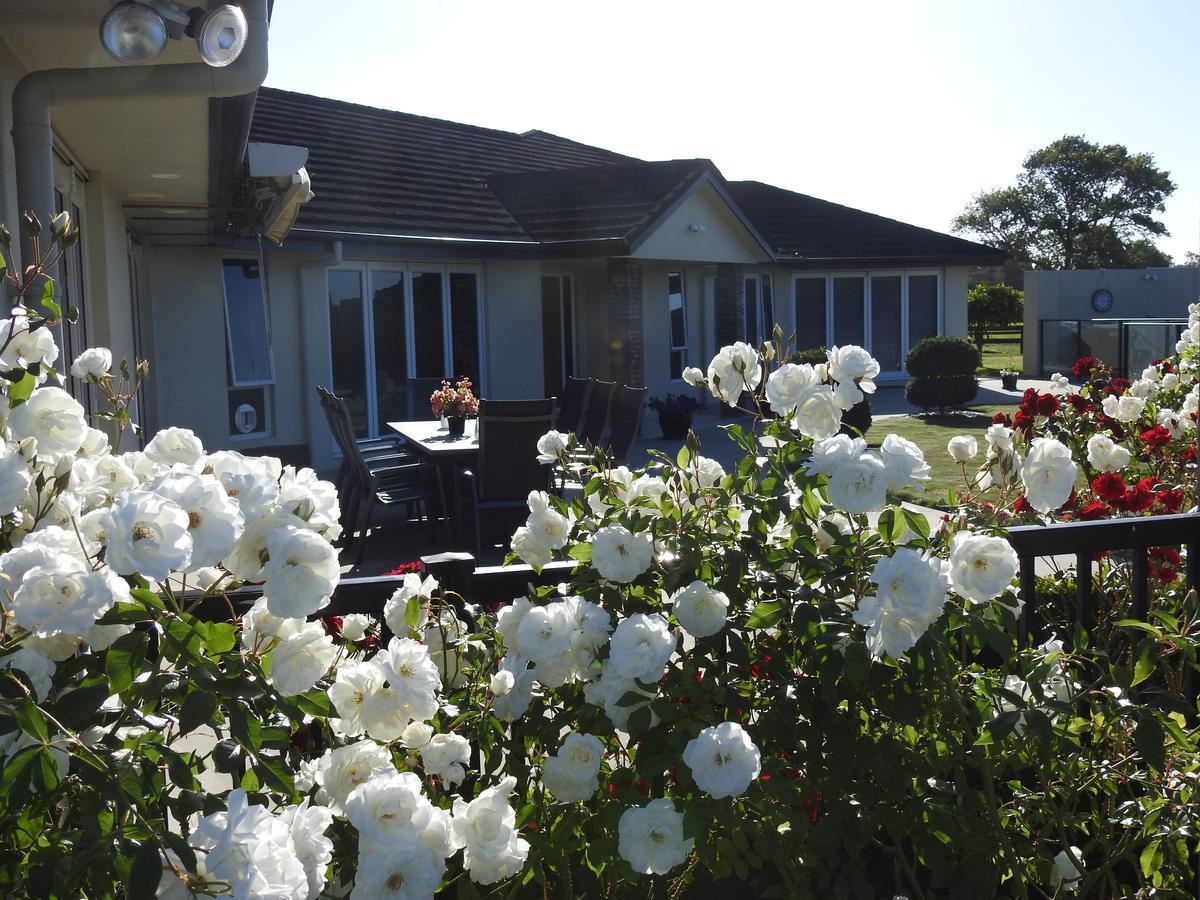 Grasslands Bed & Breakfast Cambridge Exterior photo